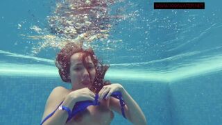 Lina Mercury Russian big tits pornstar enjoys swimming pool