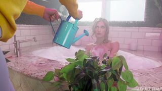 Shemale boss having squirting sex with Christy Love