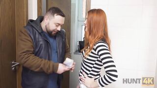 HUNT4K. Belle With Red Hair Screwed By Stranger In Toilet In Front Of Boyfriend