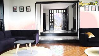 Antonella Lopez Opens Her Latin Cunt For A Huge Dick