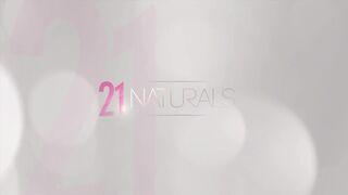 Petite thai babe loves prick in her booty