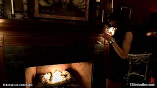 Big dick TBabe gets blowjob from date