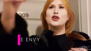 This TS really wants to get her booty filled - Evie Envy