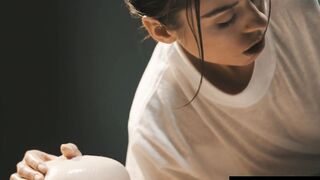 Hot masseuse brings big boobed teen to orgasm by fingering her sexy muff