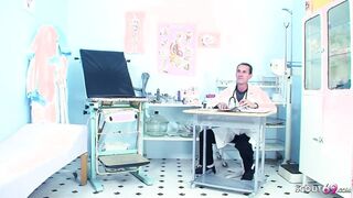 Old Ugly Gynecologist misleaded Teen To Fuck In Doctors Office