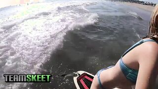 Tiny Beach Chick Hannah Hays Hunts for Hogs