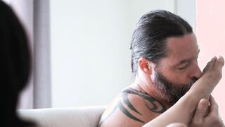 Concert Tix & Dix to Slutty Stepdaughter Vanessa Sky