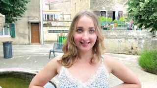 Chloé, 18, law schoolgirl in Cannes!