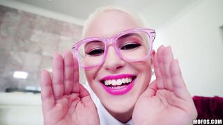 Super Adorable Petite university hottie in Glasses Blows