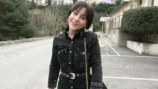 Manéa, 20 years old, dental office slut in Ventabren!