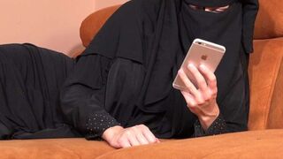 Black niqab & big black dildo