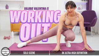 GROOBYVR - Working Out with Valorie