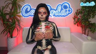 Latin Teen Skeleton Cosplay Orgasm