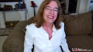 Bushy Gilf Pusssy Pleasured with Toy