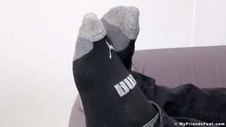 Inked hunk Drew strips & showcases his size 12 feet