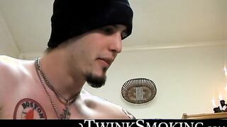 Straight jocks Billy da Kidd & Axel fires up smoke & start their prick rockin