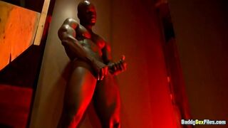 DaddysexFiles: Muscular Bryan Slater & Jay Ebony Feast On Each Others Throbbin